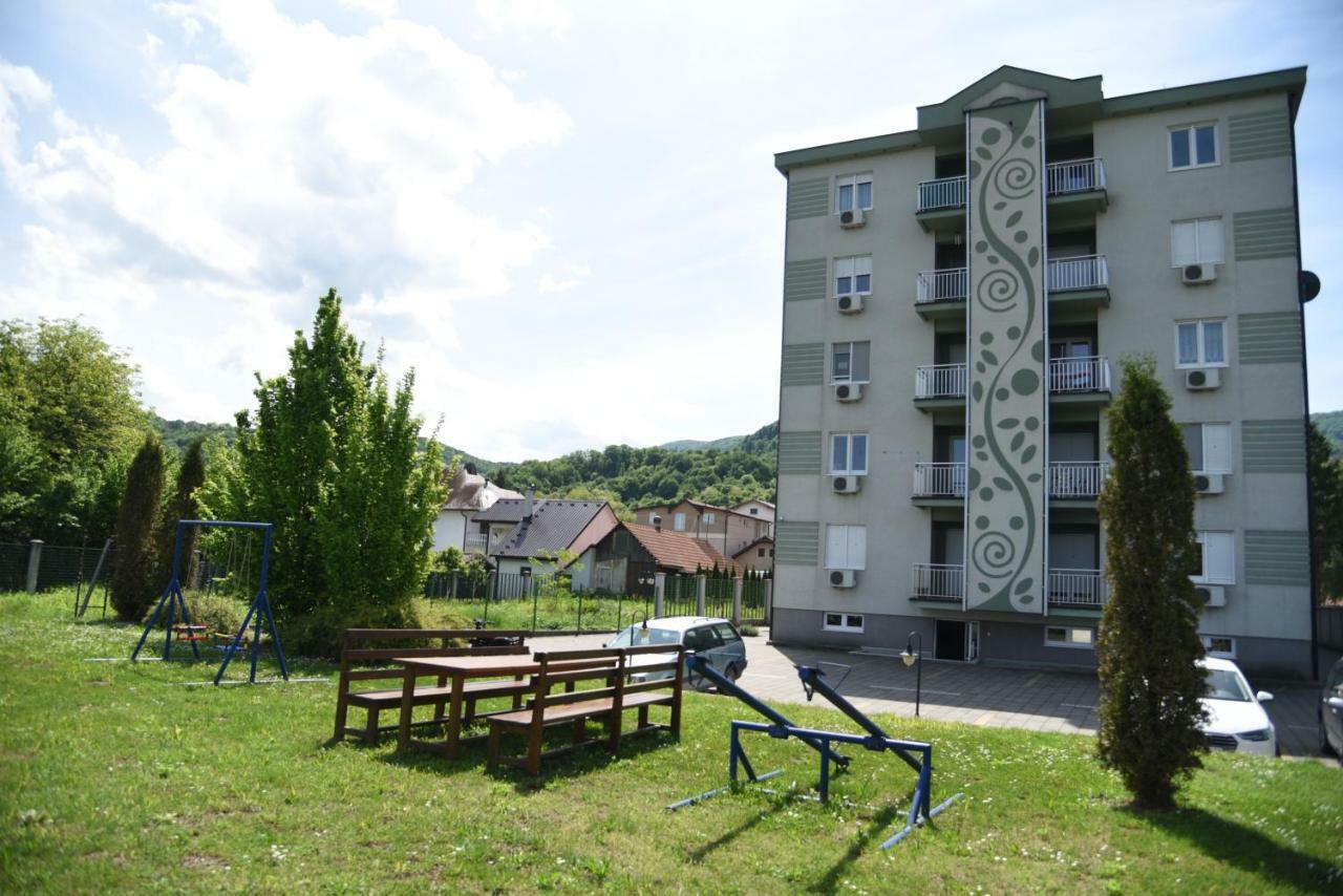 Apartmani - Vila Kovilje Banja Koviljača Exterior foto